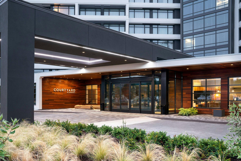 Exterior & Views 1, Courtyard by Marriott Seattle Downtown/Lake Union, Seattle