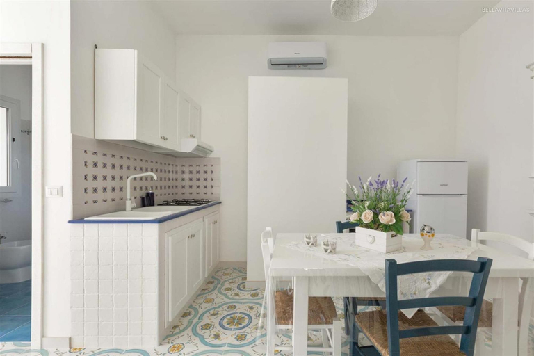 Room 4, 1689 Villa Blu Cobalto - Appartamento 3, Taranto