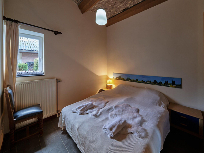 Others 2, Flat in Water Mill 10 km From Maastricht, Eijsden