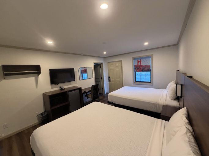 Bedroom 5, Travelodge By Wyndham Bainbridge, Decatur
