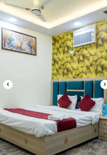 Room 5, Hotel GS Plaza & Restaurant, Firozabad