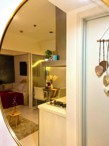 Room 5, Aillah Staycation, Parañaque
