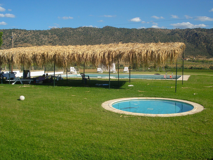 Pool 4, Cozy Cottage with Swimming Pool, Vila Flor