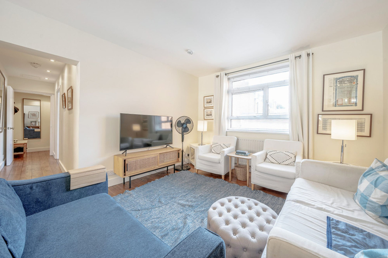 Room 3, Cosy Flat in Chelsea, London