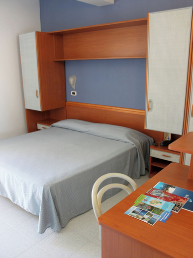Bedroom 4, HOTEL ACQUARIO, Chieti