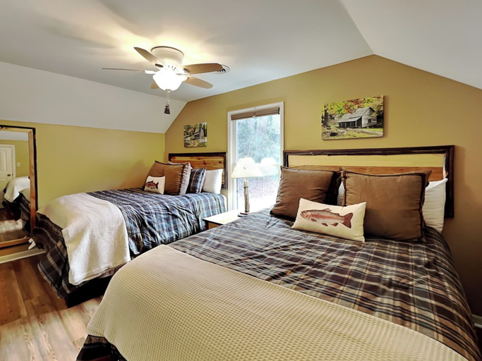 Property amenity 4, River's Edge Retreat, Sevier