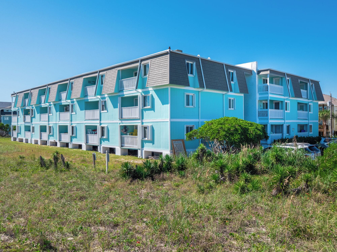 Exterior & Views 2, A Place At The Beach #1D by Carolina Retreats, New Hanover
