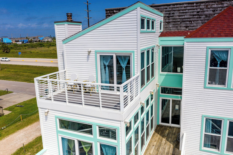 Exterior & Views 2, Beachfront Melody by Ryson Vacation Rentals, Galveston