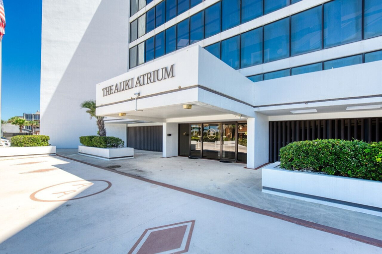 Interior 2, Aliki Atrium Beachfront Condo, Volusia