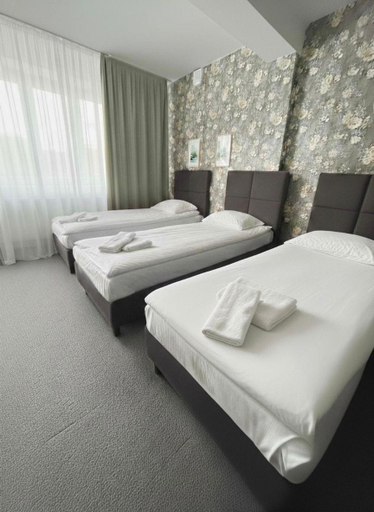 Bedroom 2, Hotel Bella Vista, Mińsk