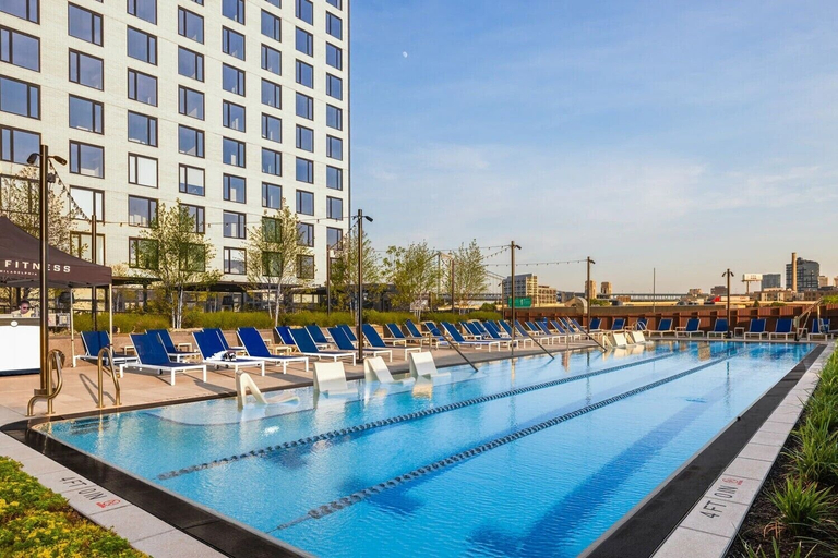 Sport & Beauty 3, Luxury Apartments by Hyatus at Central Philly, Philadelphia