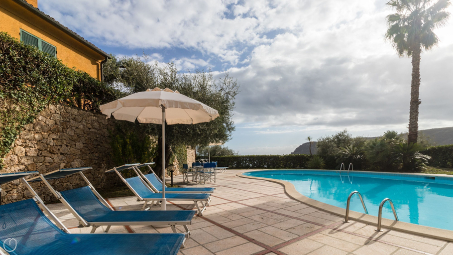 Others 1, Il Borgo Apartments A4 - Sv-d600-bove3d1a, Savona