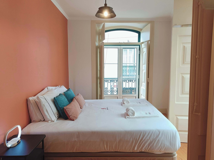 Room 5, S o Bento Tramview Residence, Lisbon