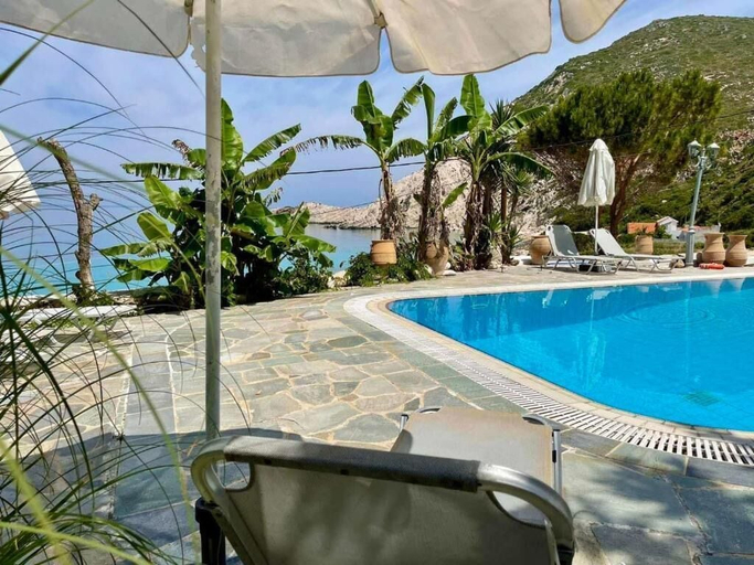 Pool 5, Petani Beach Suites, Ionian Islands