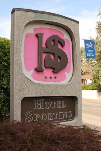 Front of property 3, hotel Sporting Piscina & Ristorante, Parma