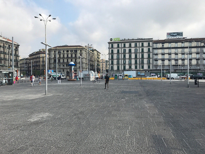 Exterior 4, MaX RelaX Suite, Napoli