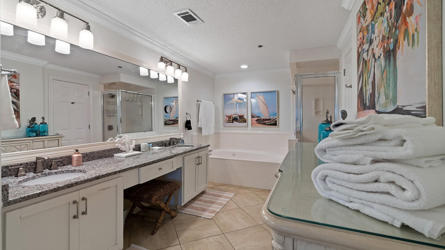 Bathroom 4, The Enclave #1006 by Southern Vacation Rentals, Baldwin