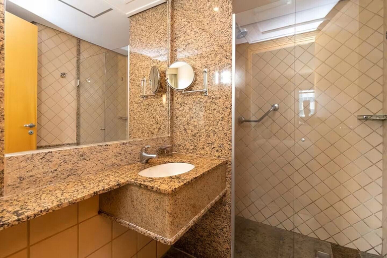 Bathroom, Flat Let's Idea - Centro de Brasília, Brasília