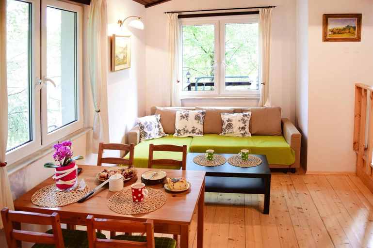 Living room 5, Lakeside Holiday Home With Private Garden, Wejherowo