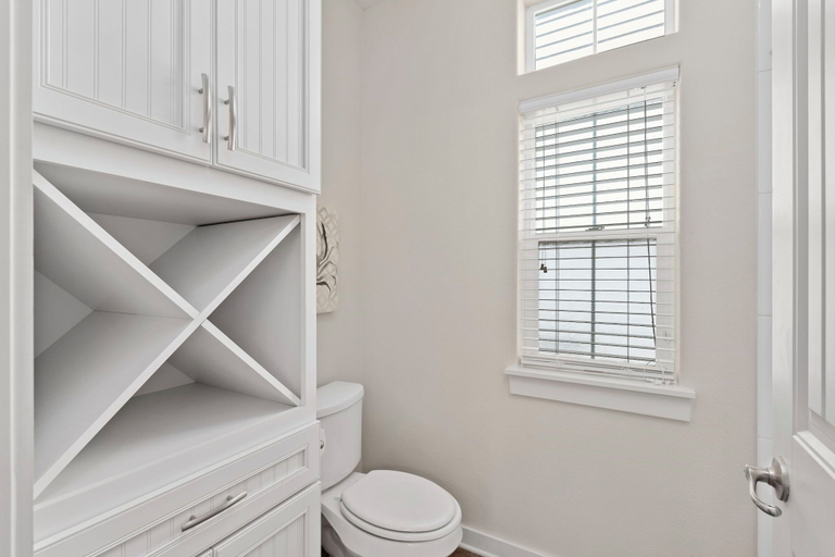 Bathroom 3, Dauphin Beach House, Nueces