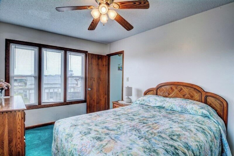 Property amenity 5, Hoff 1 by Topsail Realty, Pender