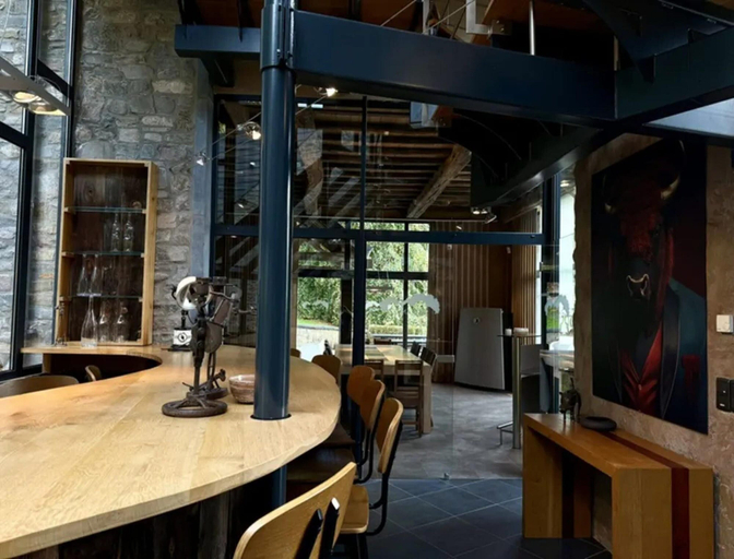 Dining 5, Le Manoir Nassogne - Luxury Stay for 10 With Pool, Luxembourg