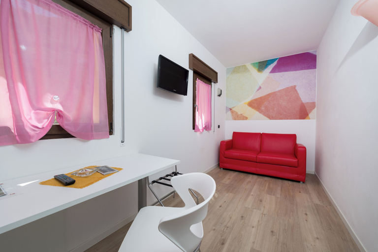 Bedroom 4, H Catullo Malcesine, Verona