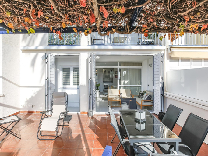 Room 3, Guess Condo in Sitges 3 Bedrooms 2 Baths, Barcelona