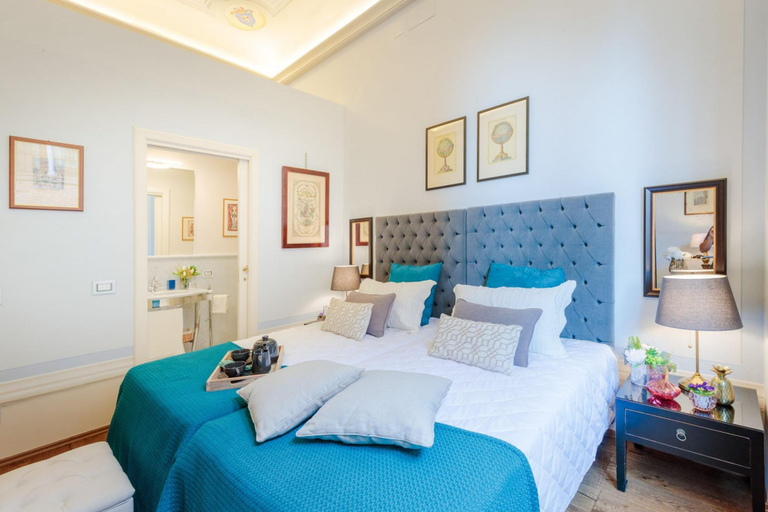 Others 4, The Medieval Penthouse 5 Bedrooms, Lucca