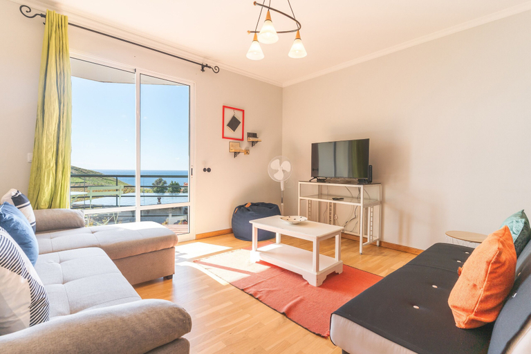 Room 4, Sunrising Apartment by Atlantic Holiday, Santa Cruz