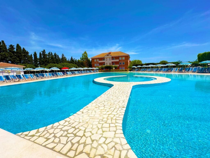 Sport & Beauty 2, Fruit Village Capo Rizzuto S Antonio, Crotone