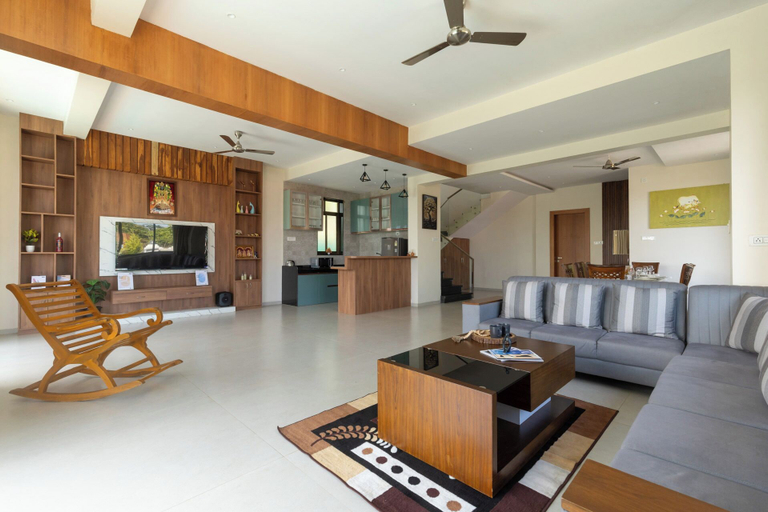 Primary image, Brick and beam, Satara