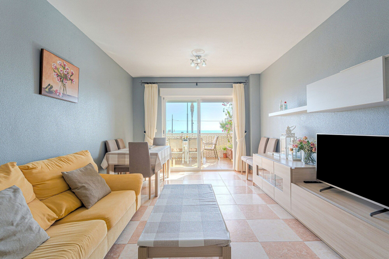 Living room 5, Delightful Apartment in El Campello, Alicante