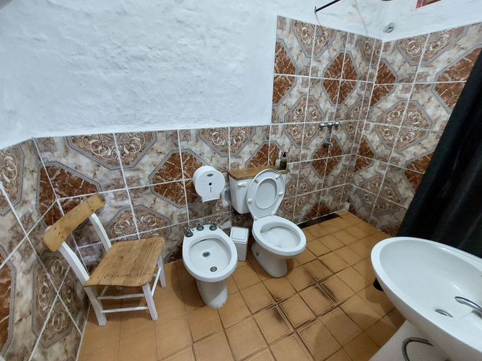 Bathroom 4, El Gran Gomero, San Fernando