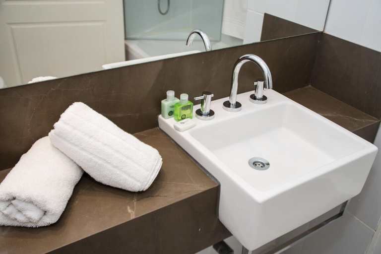 Bathroom 3, Apart & Hotel Posta Natural, Tandil