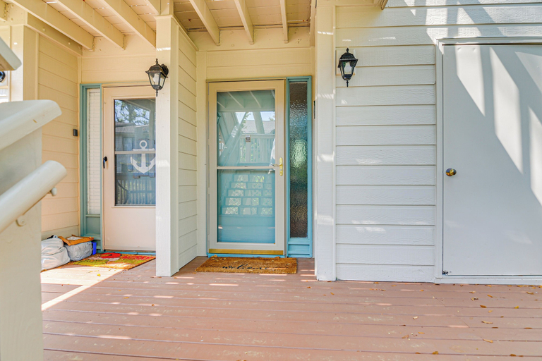Others 5, < 1 Mi to Beach: Condo w/ Community Perks in Hhi!, Beaufort