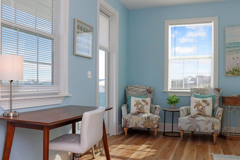 Interior 3, Pearl of the Cape, Gulf