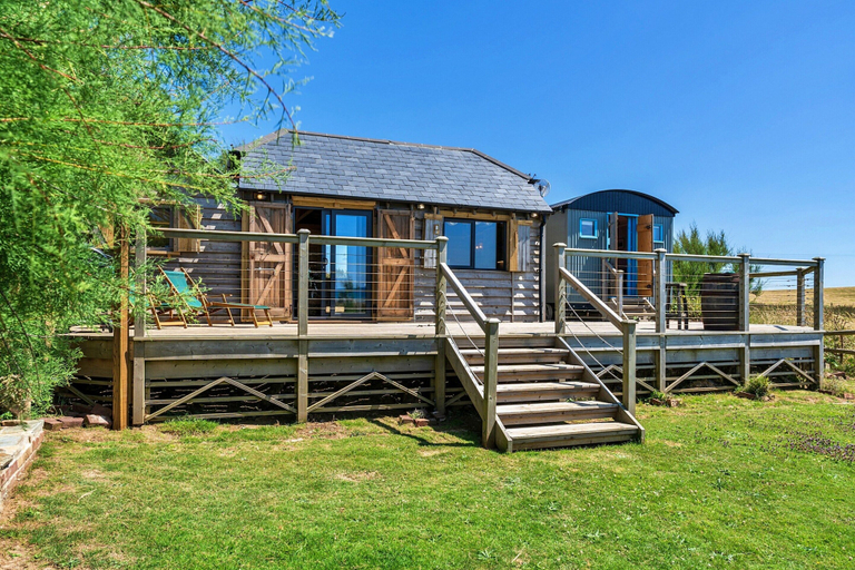 Exterior 4, Lodge in Cornwall With Widemouth Bay Views, Cornwall