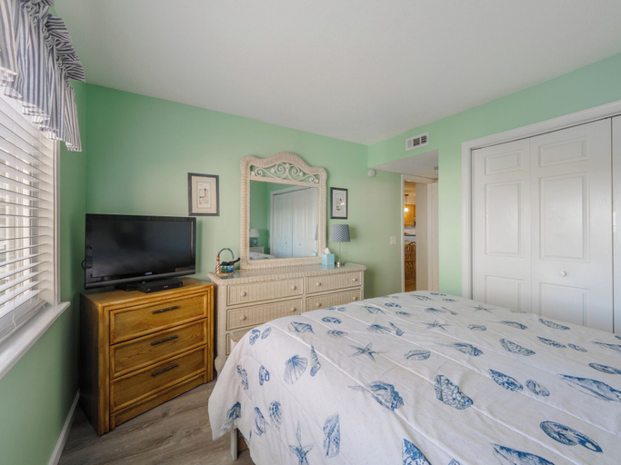 Bedroom 3, Sand Pebbles by Carolina Retreats, New Hanover