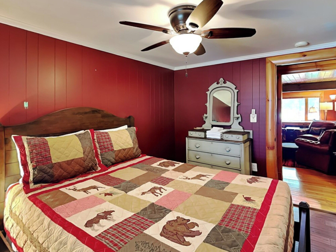 Property amenity 2, Crow's Point Lakehouse by Taylor Made Deep Creek, Garrett