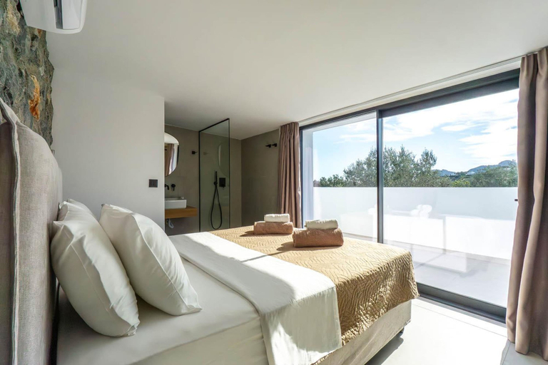 Room 5, Villa Serenita, South Aegean