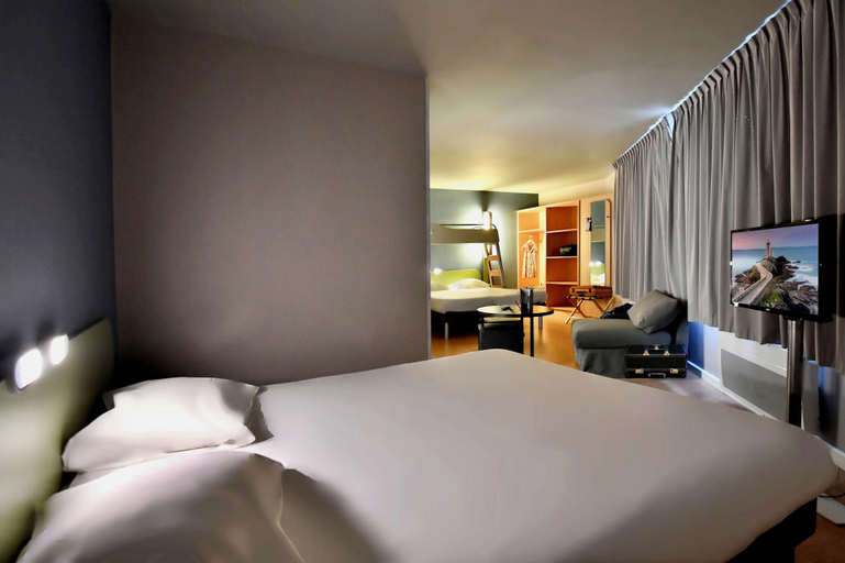 Bedroom 4, ibis Budget Brest Centre Port, Finistère