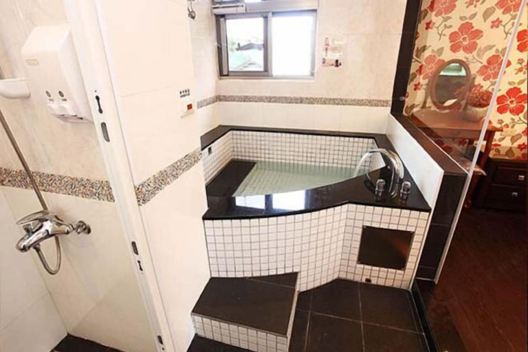 Room 5, Hotspring World Wulai, New Taipei City