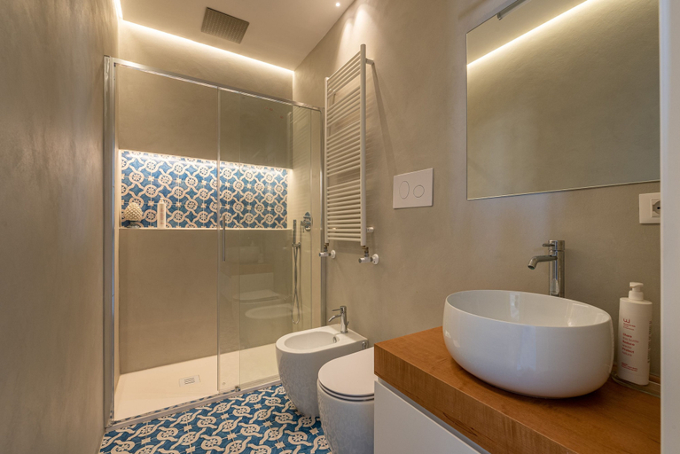 Bathroom 3, Oretea Apartment With Terrace by Wonderful Italy, Palermo