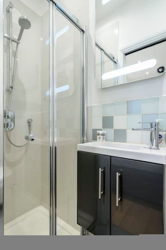 Others 3, Conduit Mews Luxurious Mews House Next to Hyde Park, London