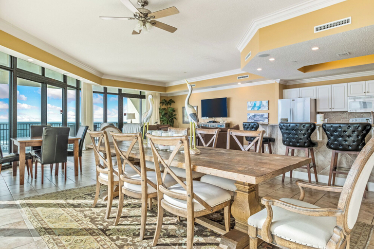 Food & Drinks, Phoenix West by Southern Vacation Rentals, Baldwin