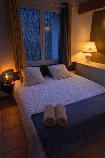 Bedroom, Les Chambres de l'Issole, Var