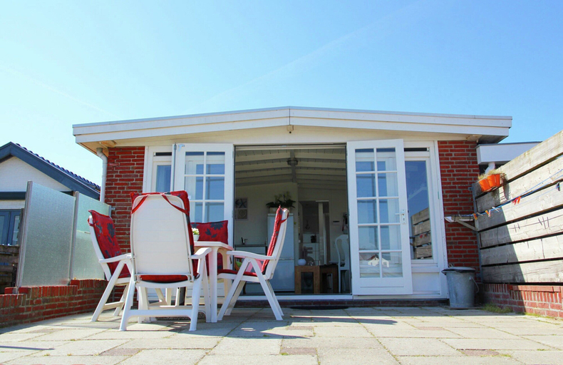 Others 1, Holiday Home in Egmond near the Beach, Bergen