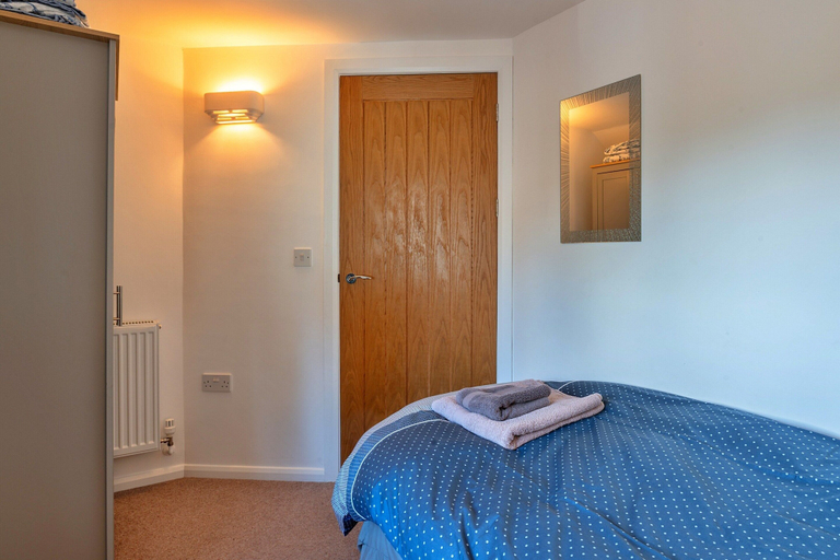 Room 4, Charming Retreat at Prowses Farm, No Deposit, Somerset