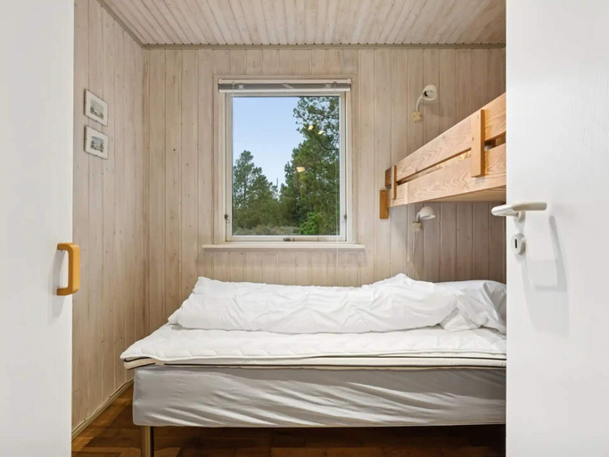Others 2, 4 Star Holiday Home in Romo, Tønder